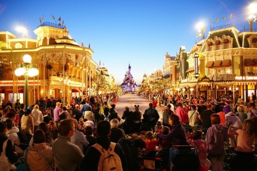 Walt Disney Studios + Disneyland® Paris - 2 billets enfant - (3-11ans)