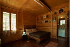 Notte nello Chalet nel bosco con Visita guidata alla Tenuta - Calabria 